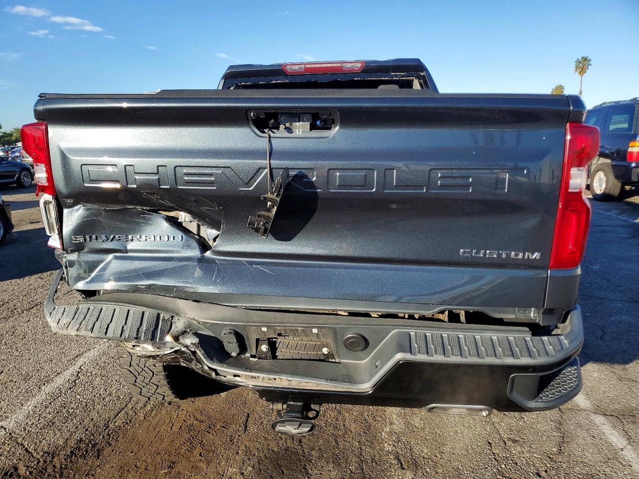 2019 CHEVROLET Silverado