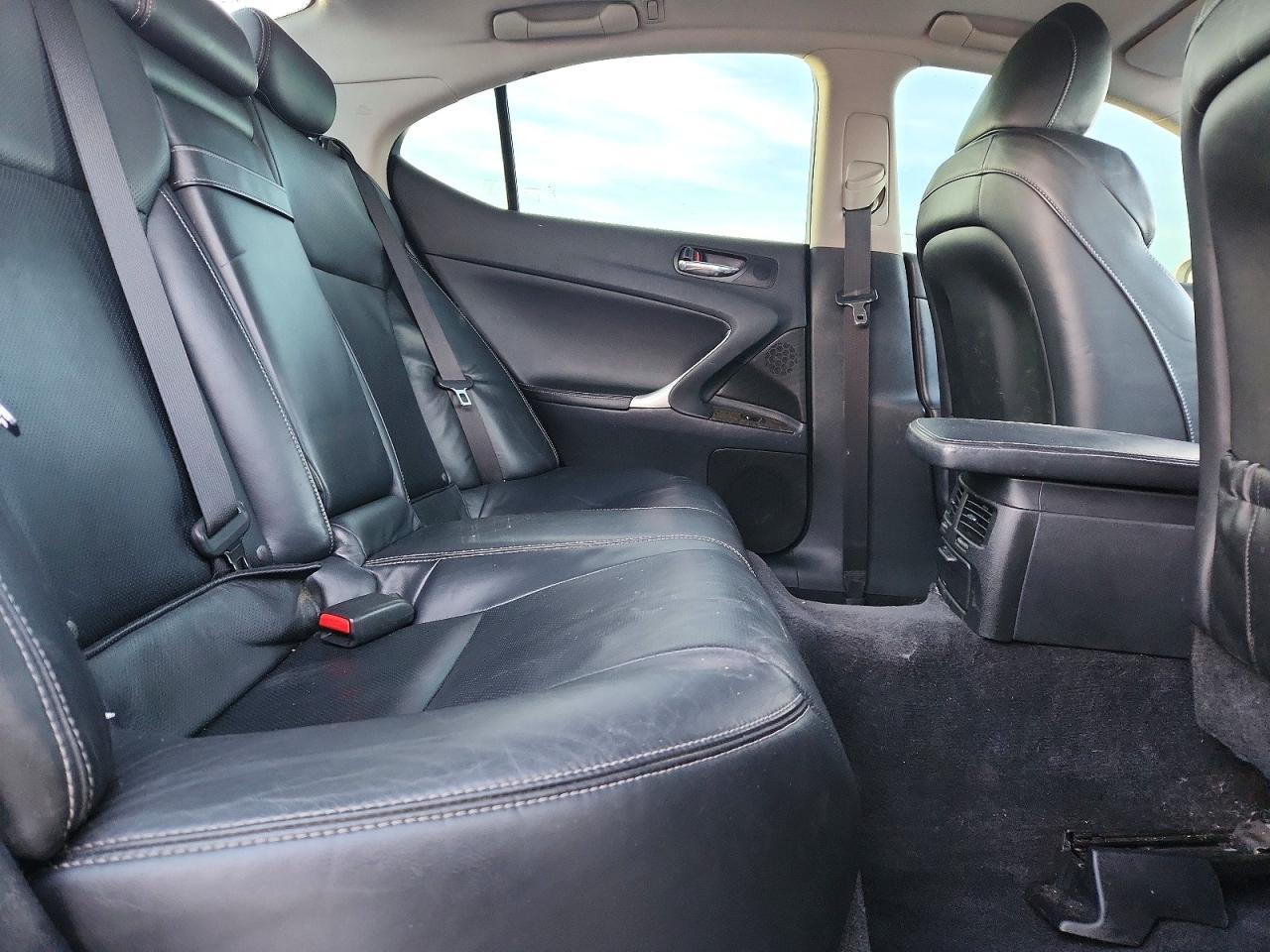 2010 LEXUS IS 250