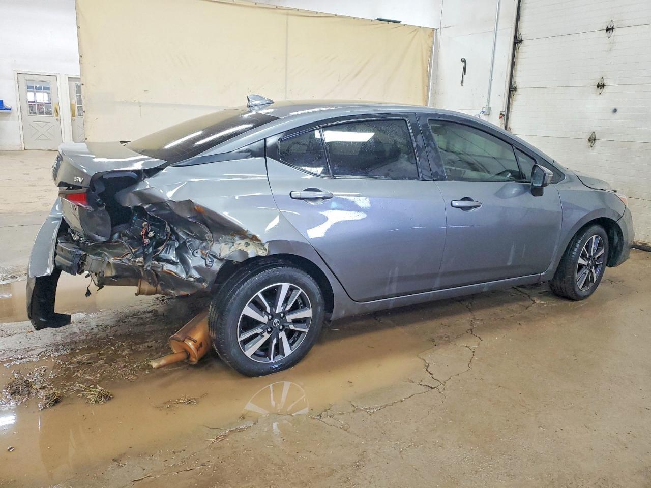 2021 NISSAN VERSA