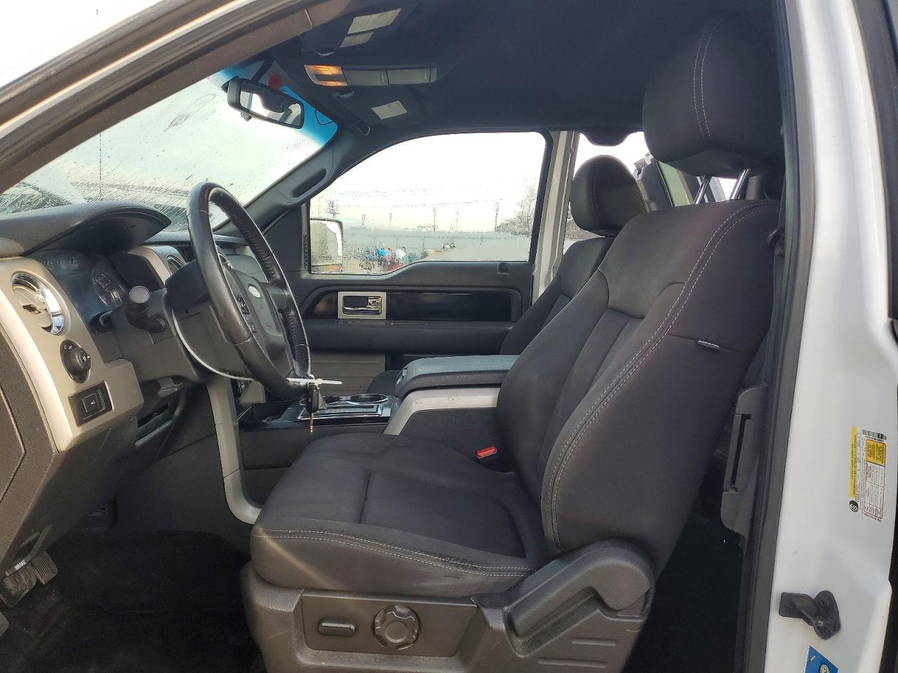 2011 FORD F-150