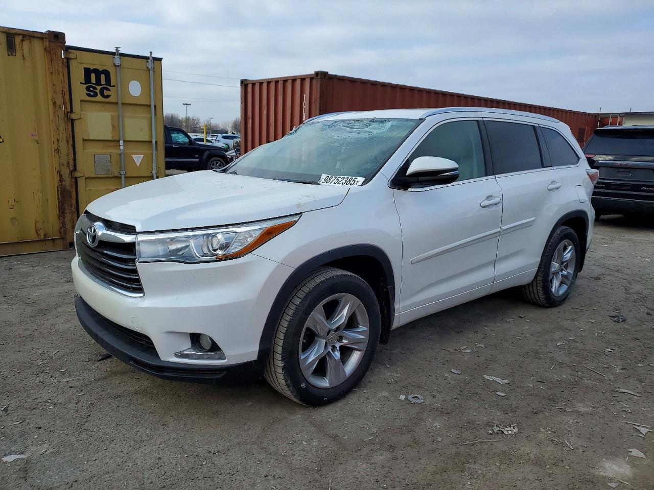 2015 TOYOTA HIGHLANDER