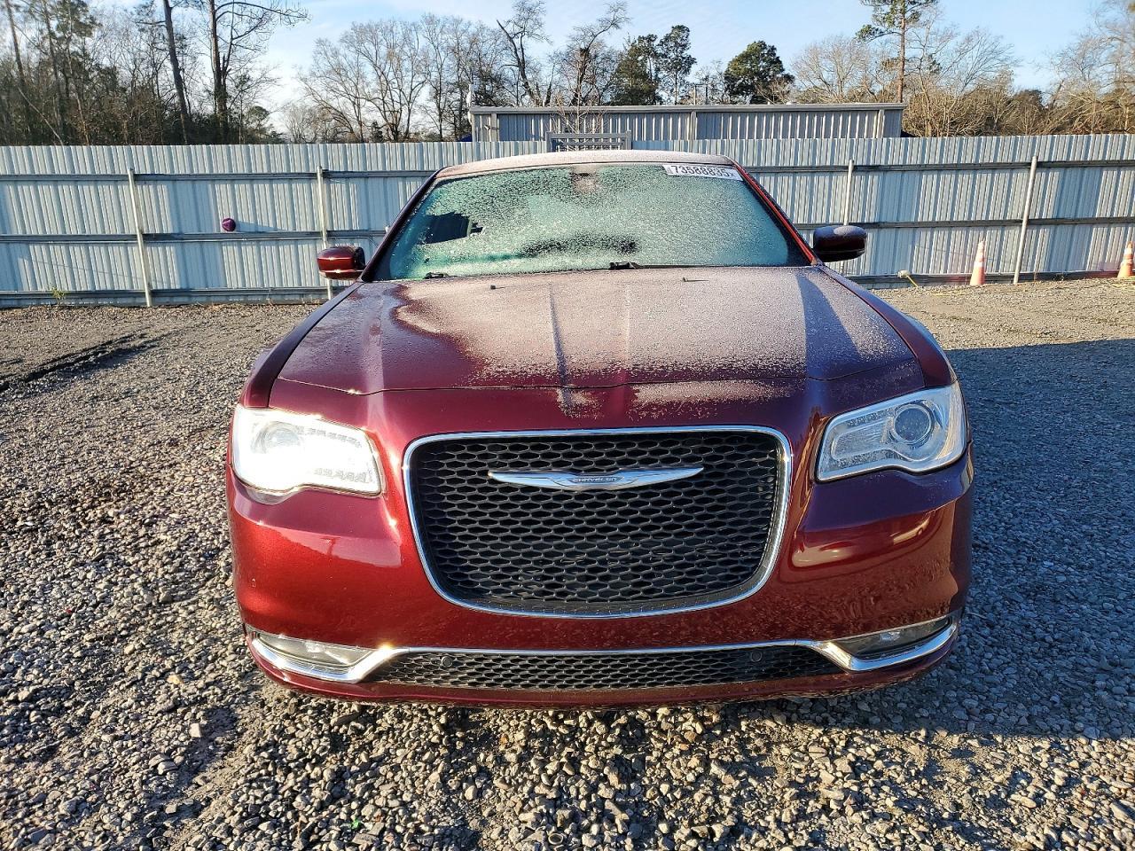 2015 CHRYSLER 300