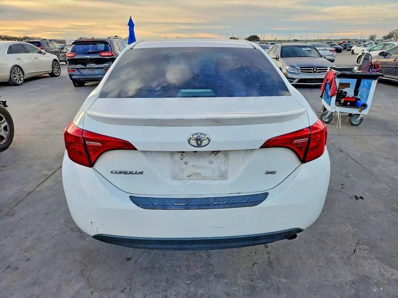 2019 TOYOTA COROLLA