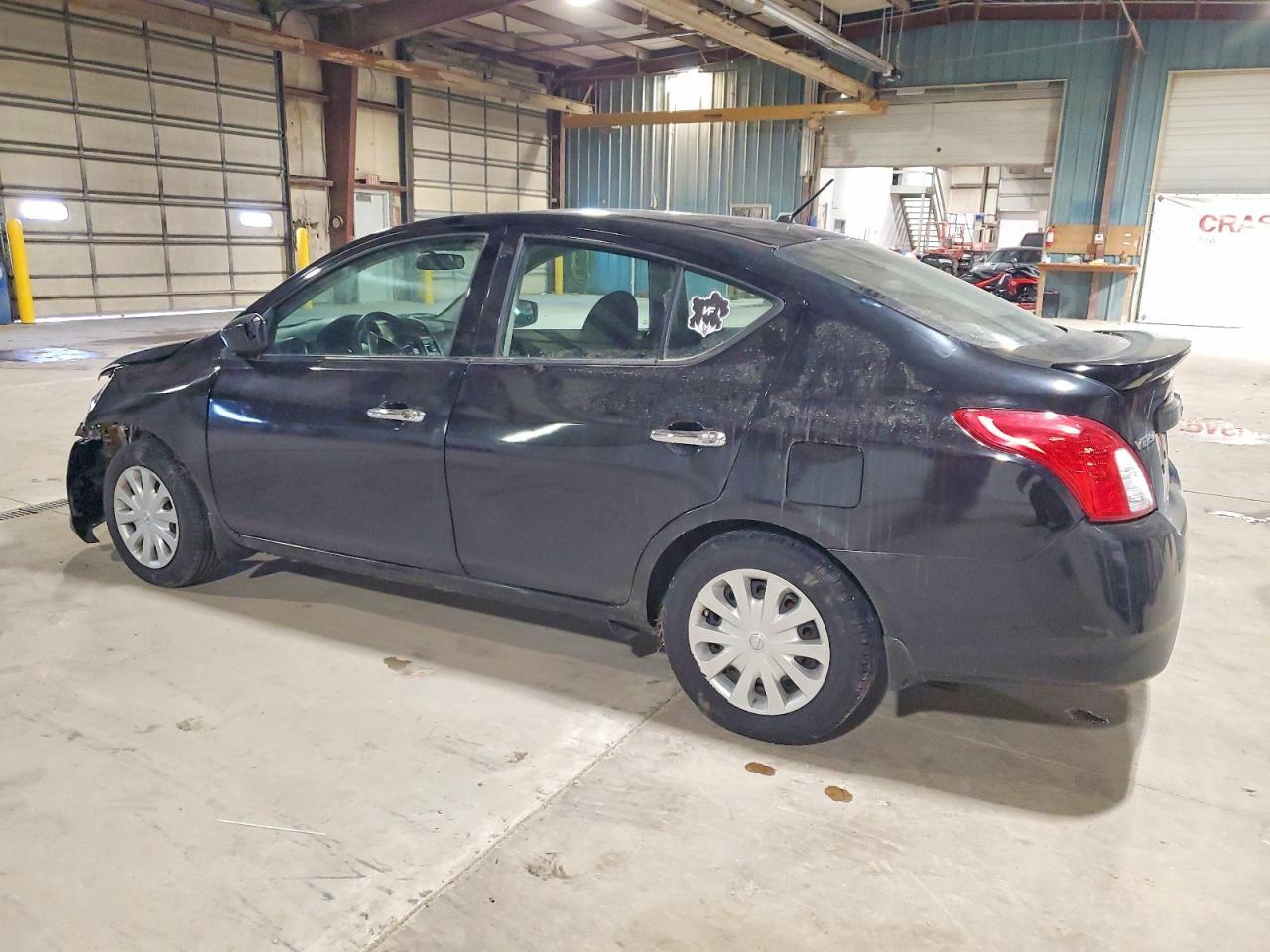 2016 NISSAN VERSA