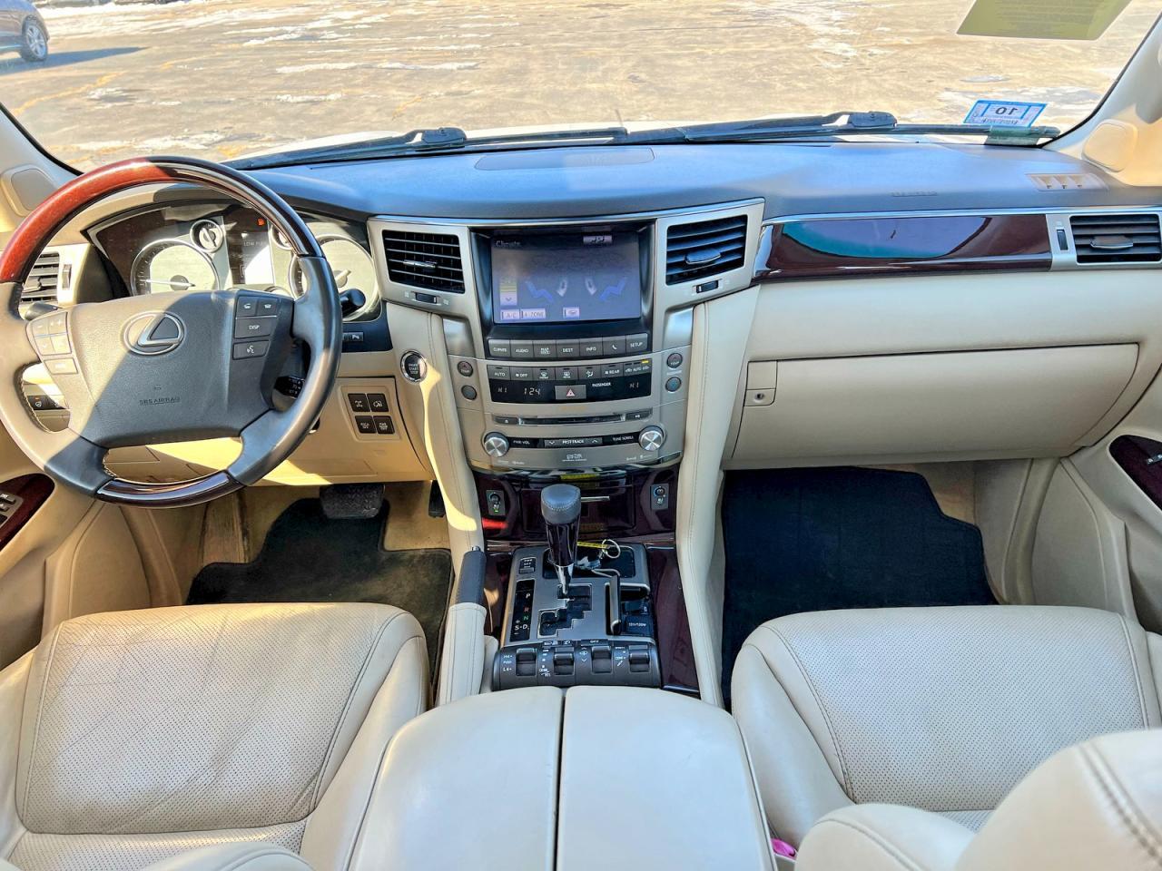 2014 LEXUS LX 570