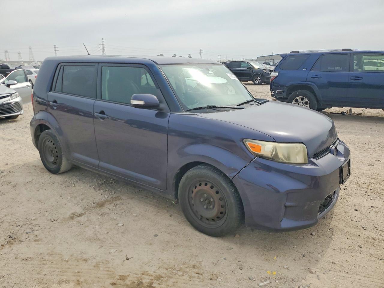 2011 TOYOTA SCION