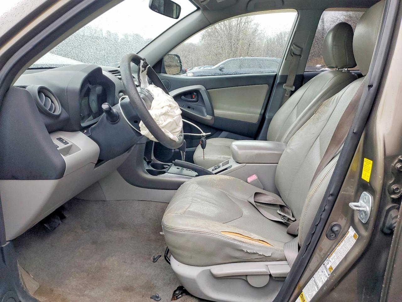 2010 TOYOTA RAV4