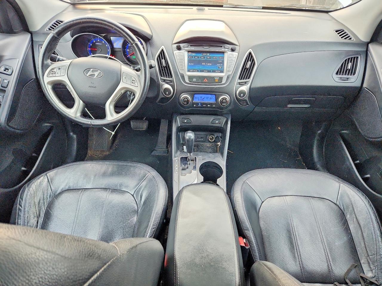 2012 HYUNDAI TUCSON