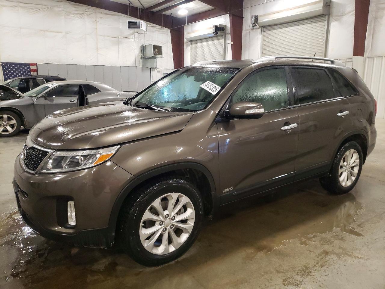 2014 KIA SORENTO