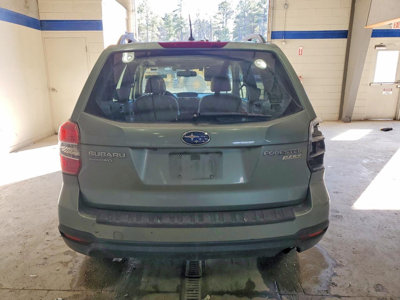 2015 SUBARU FORESTER