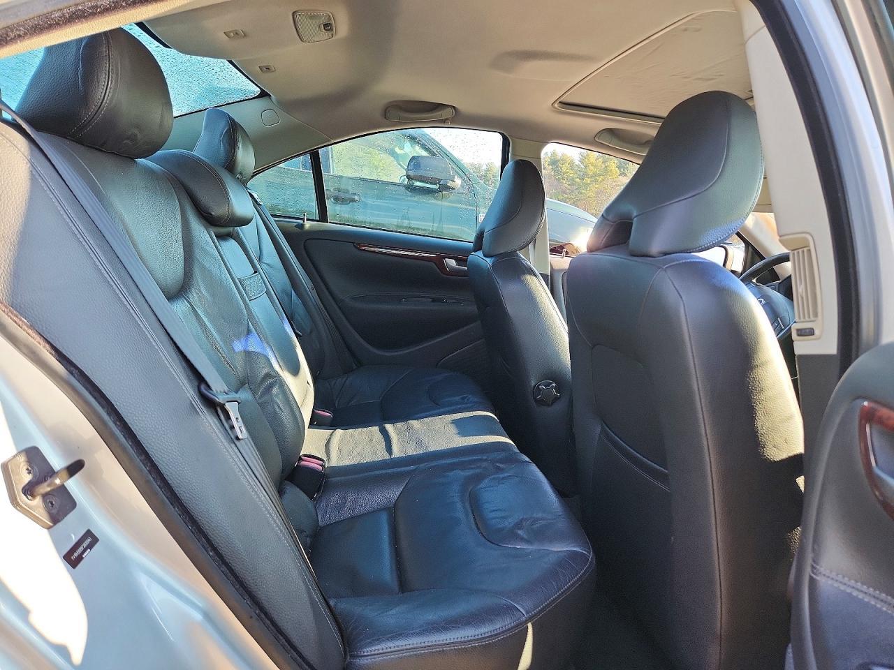 2007 VOLVO S60