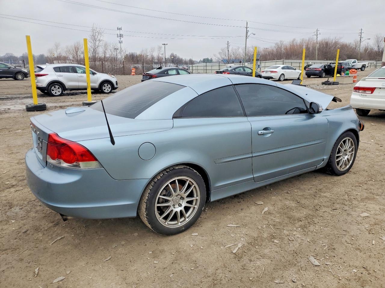 2009 VOLVO C70