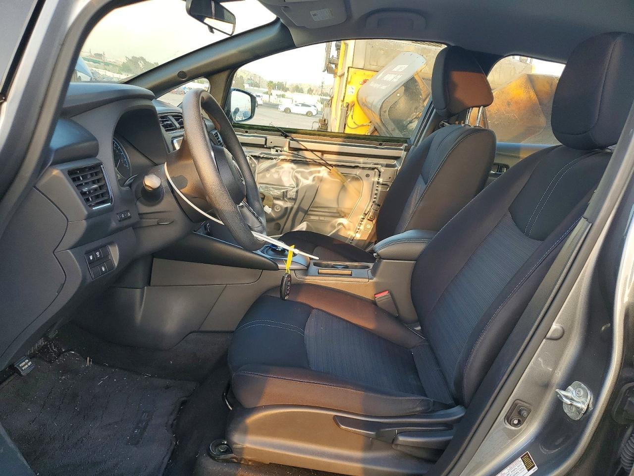 2023 NISSAN LEAF