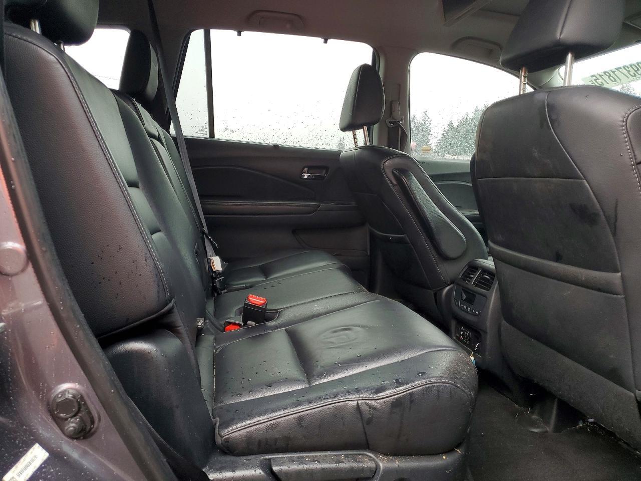2016 HONDA PILOT