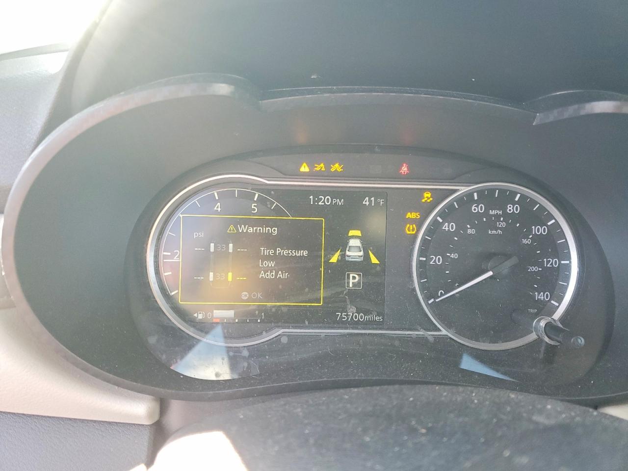 2021 NISSAN VERSA
