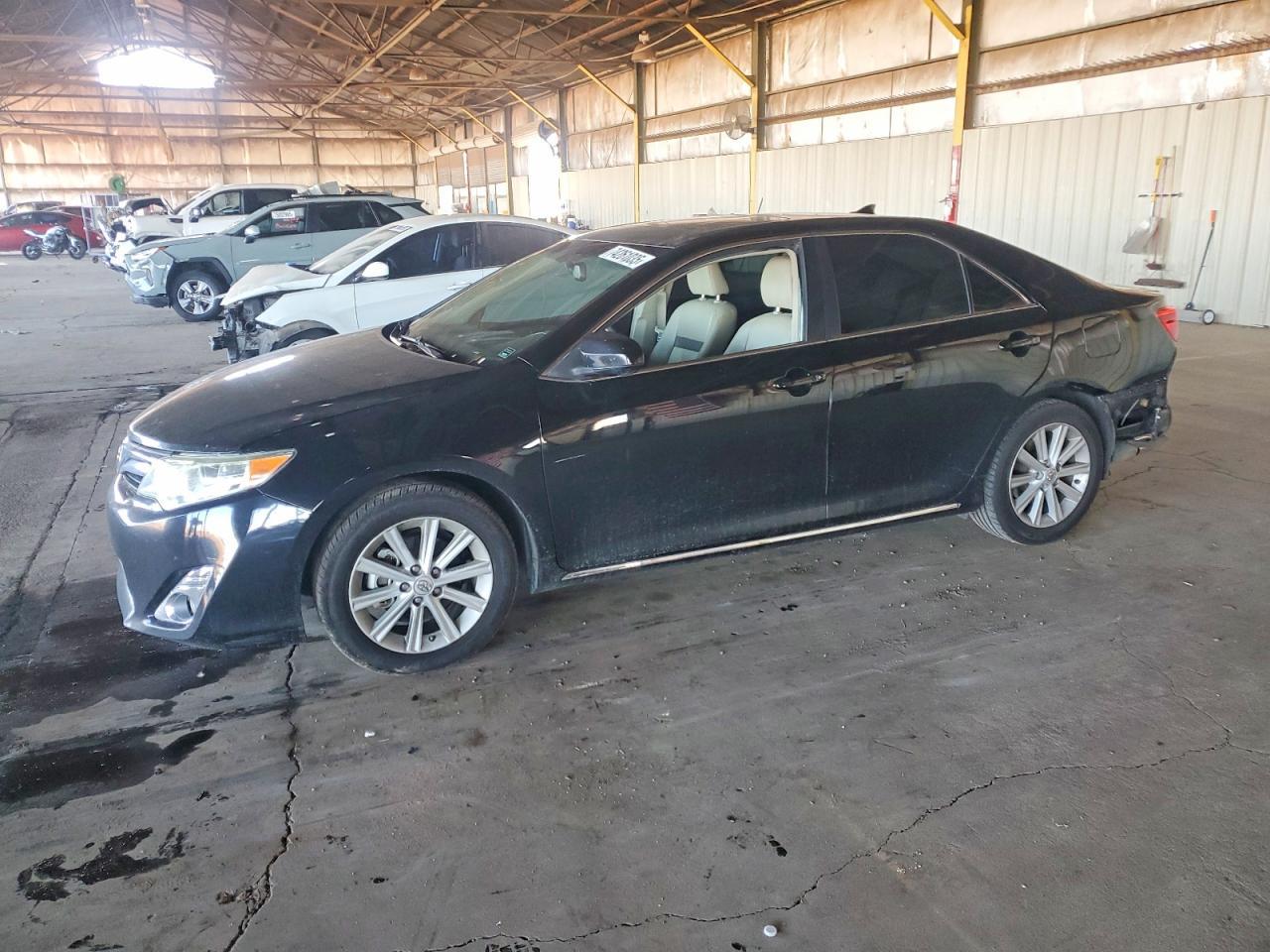 2013 TOYOTA CAMRY