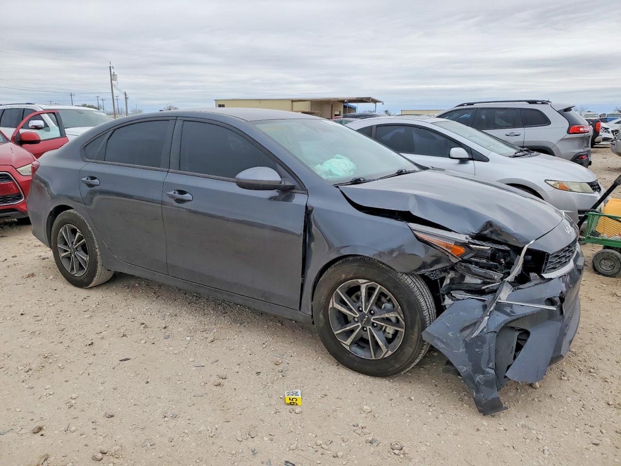 2024 KIA FORTE