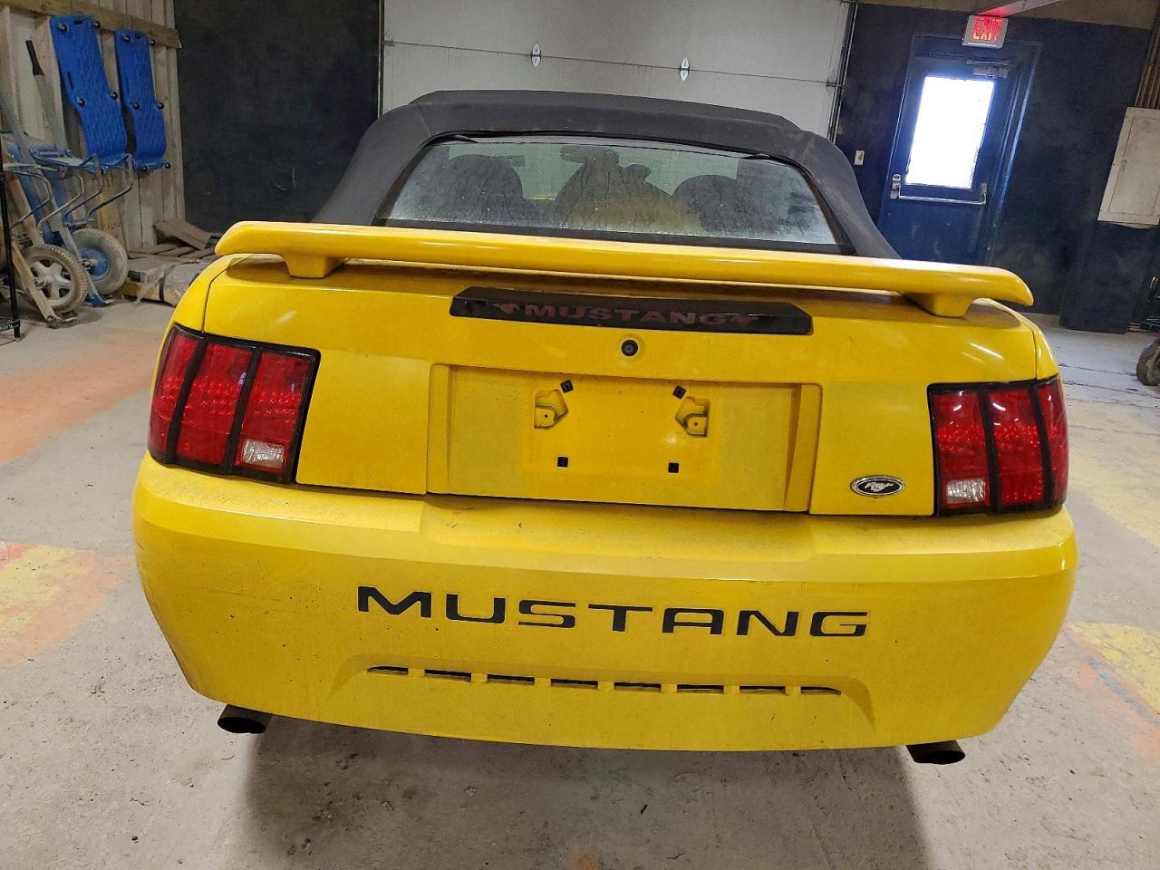 2004 FORD MUSTANG
