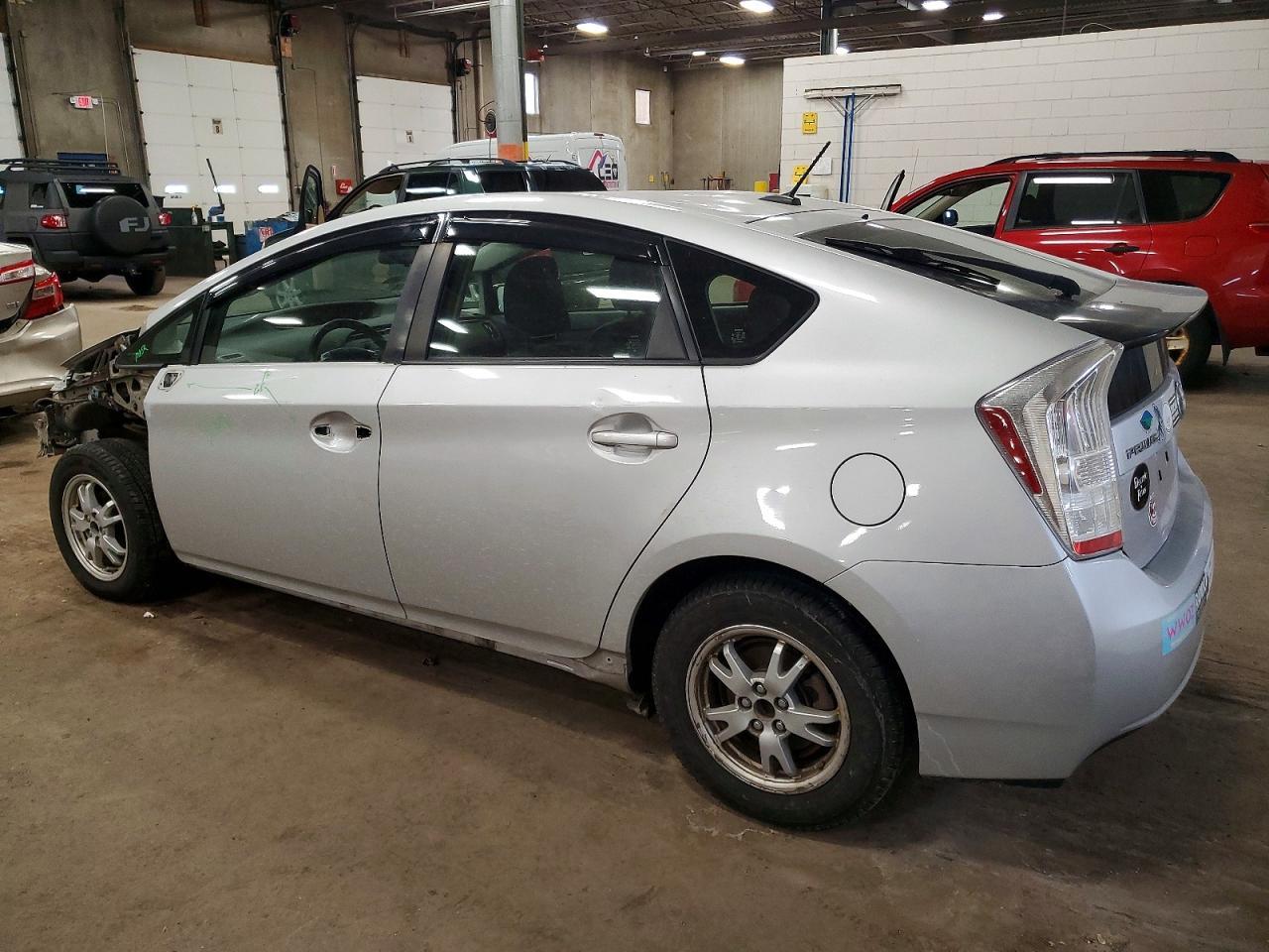 2011 TOYOTA PRIUS