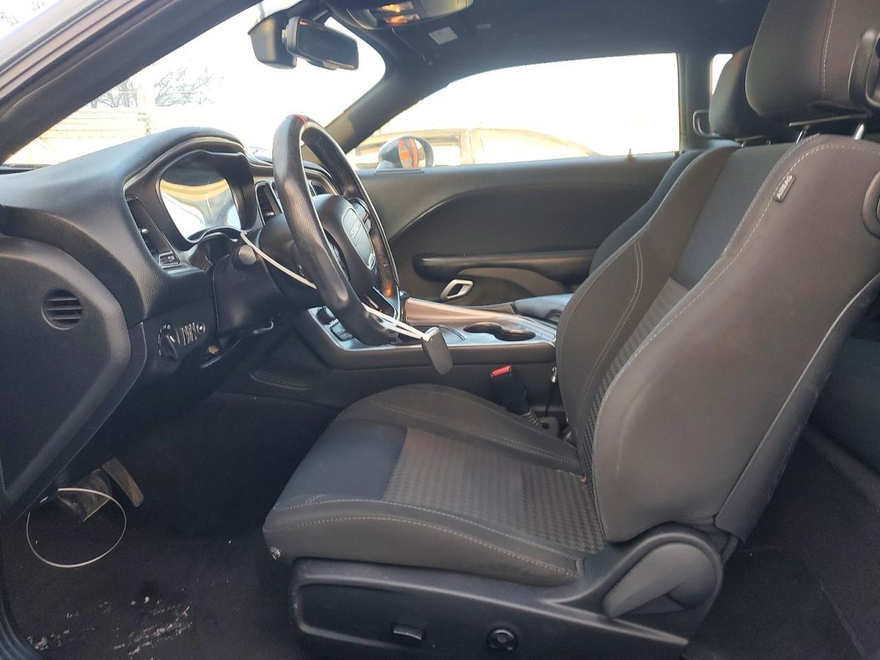 2019 DODGE Challenger