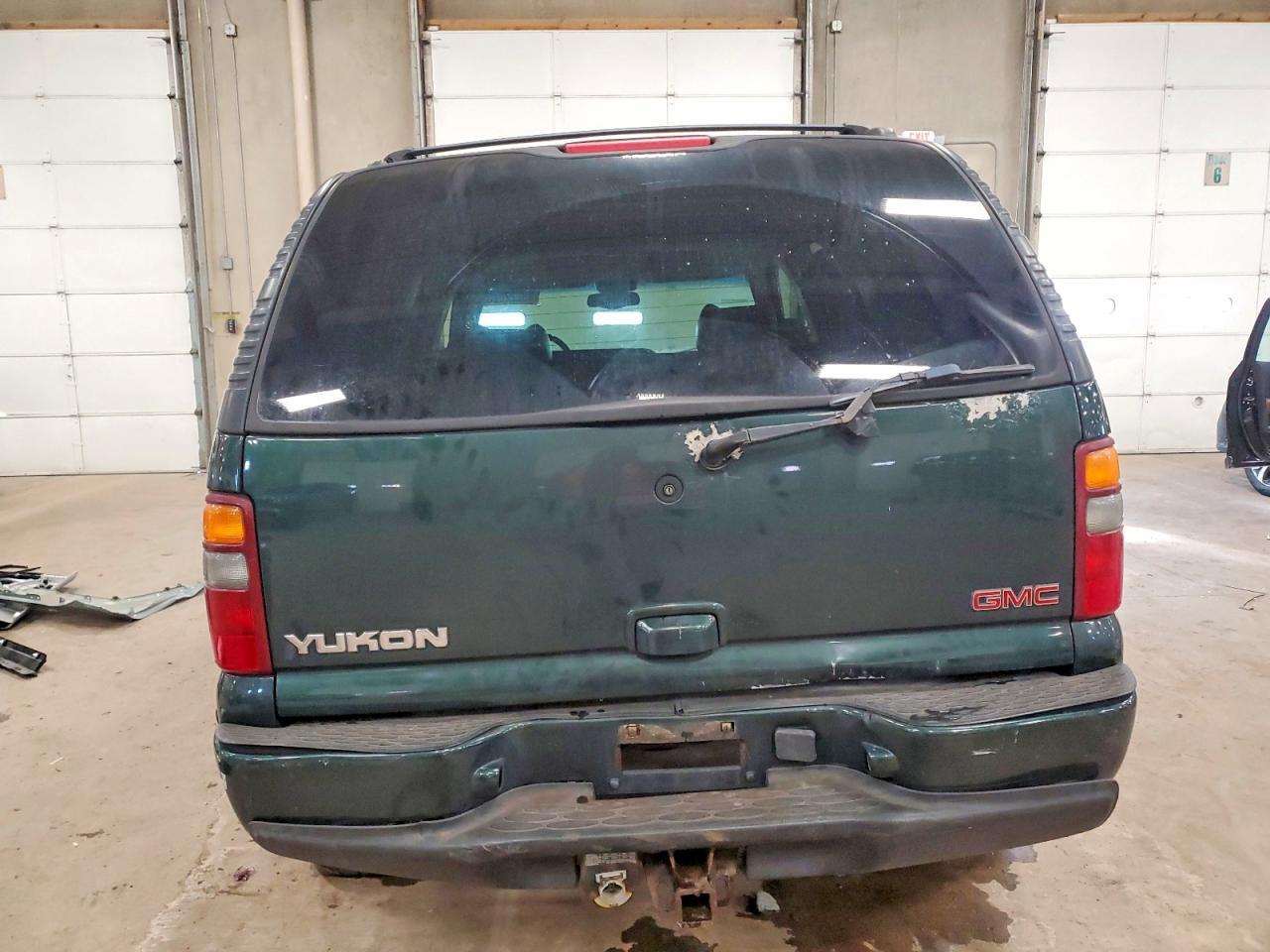 2002 GMC Denali