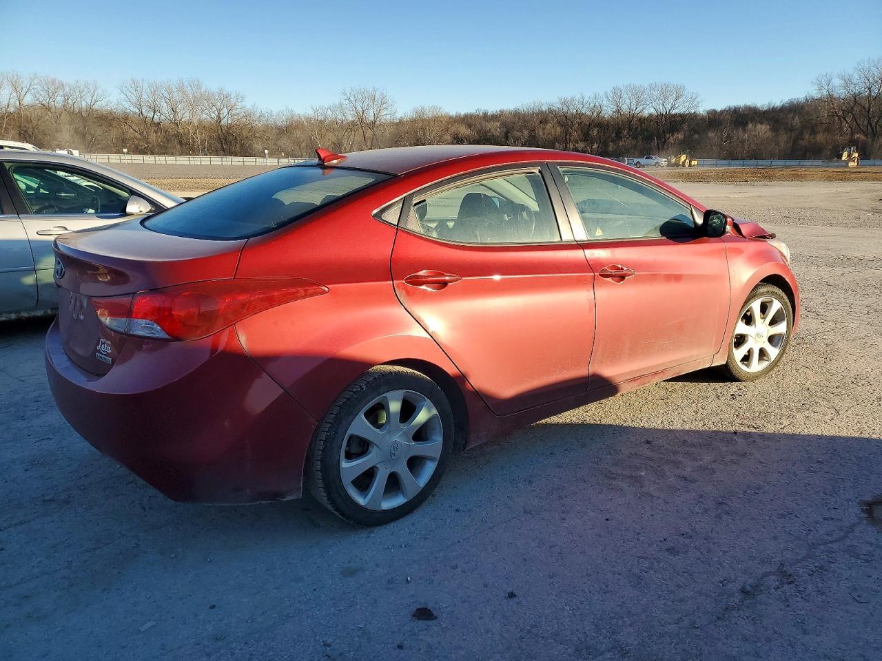 2012 HYUNDAI ELANTRA