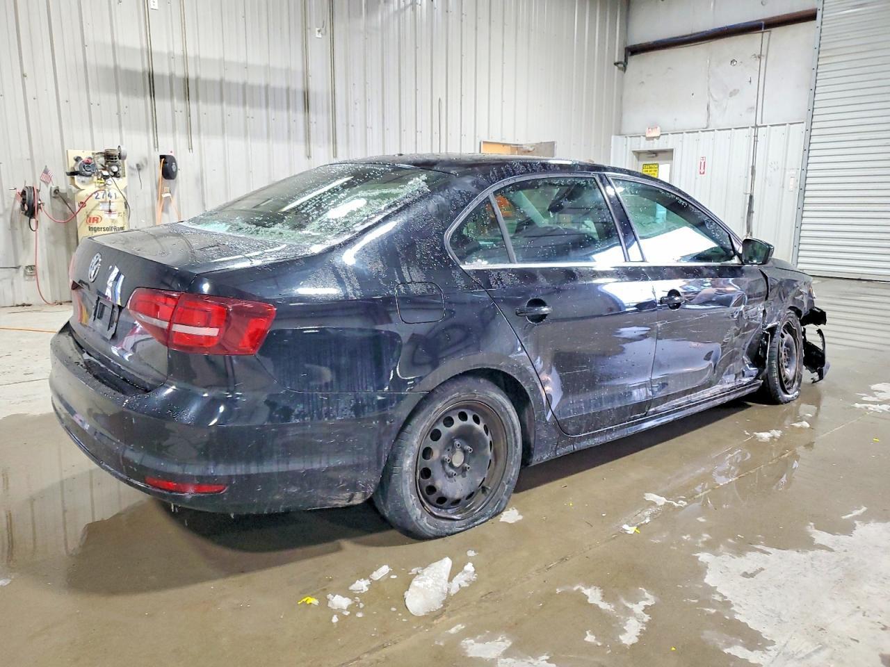 2017 VOLKSWAGEN JETTA