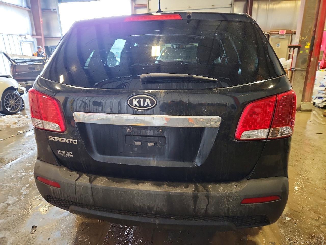 2011 KIA SORENTO