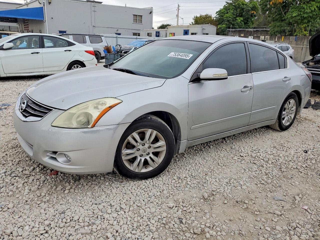 2011 NISSAN ALTIMA