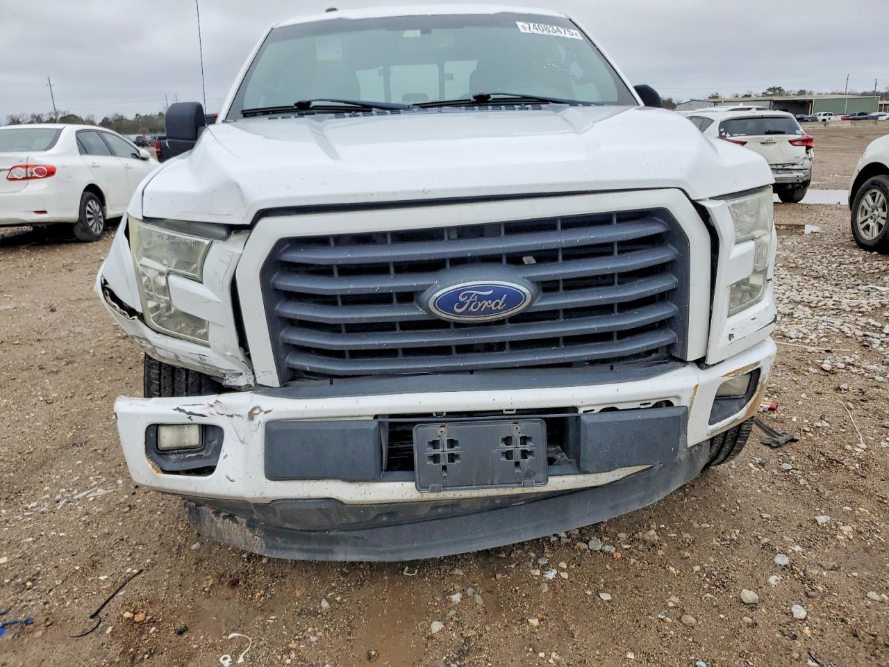 2015 FORD F-150