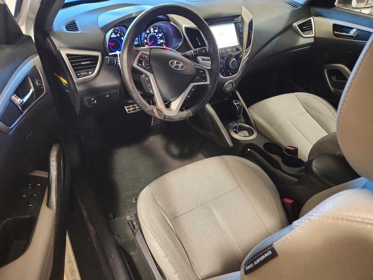 2013 HYUNDAI VELOSTER
