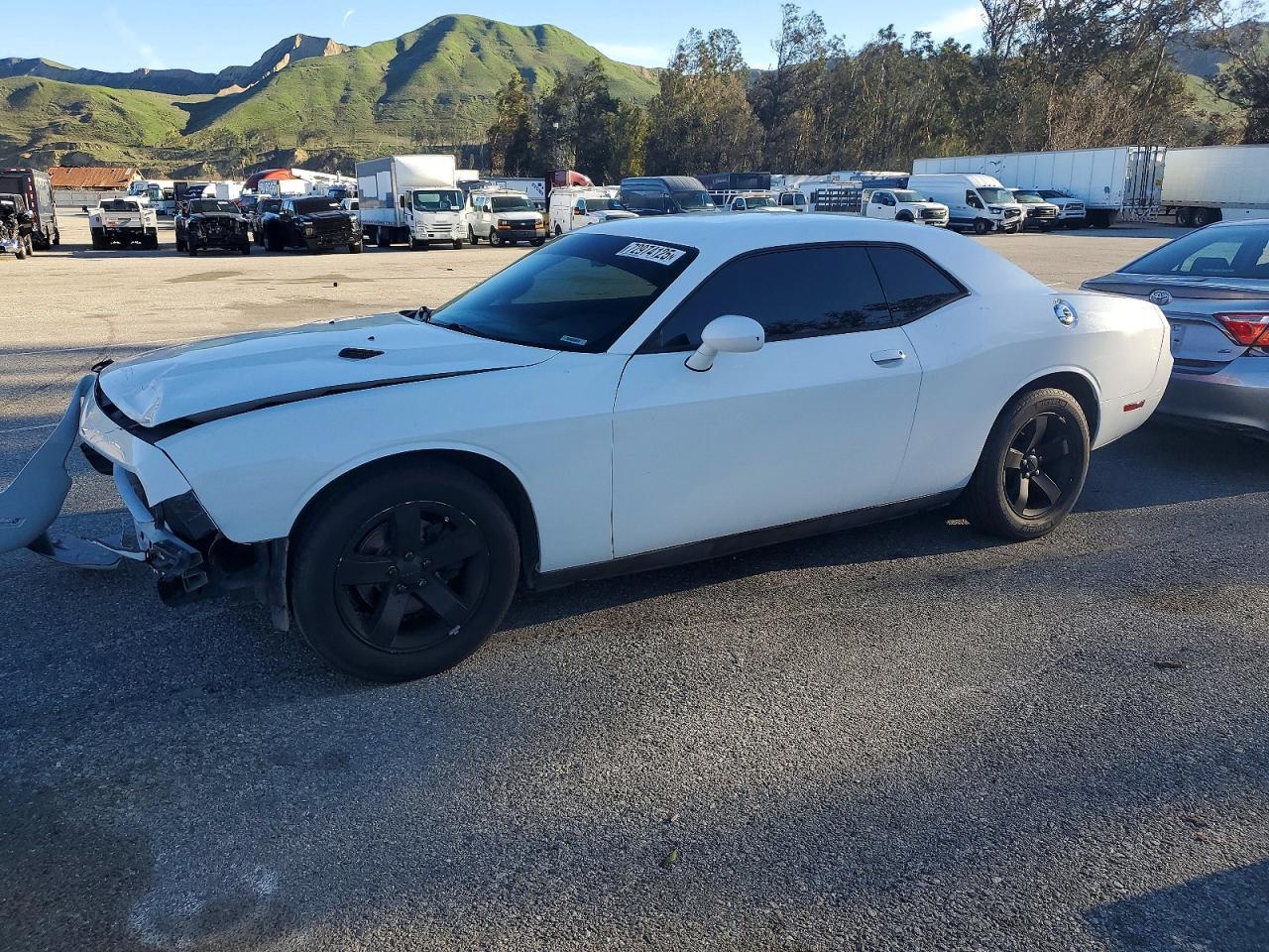 2014 DODGE Challenger