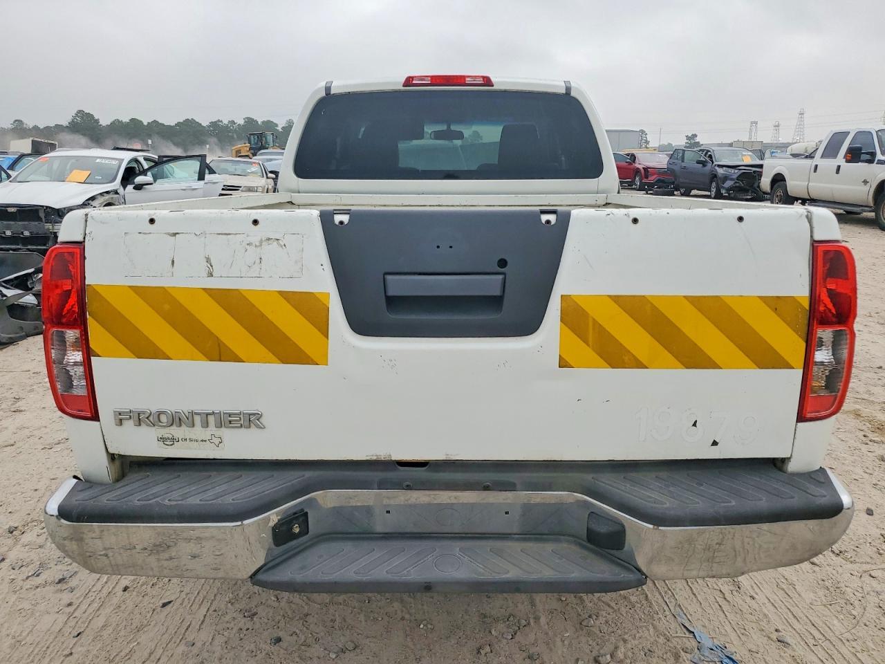 2014 NISSAN Frontier