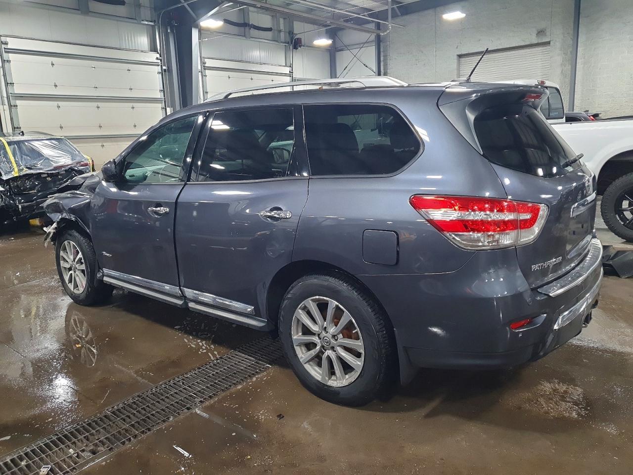 2014 NISSAN PATHFINDER
