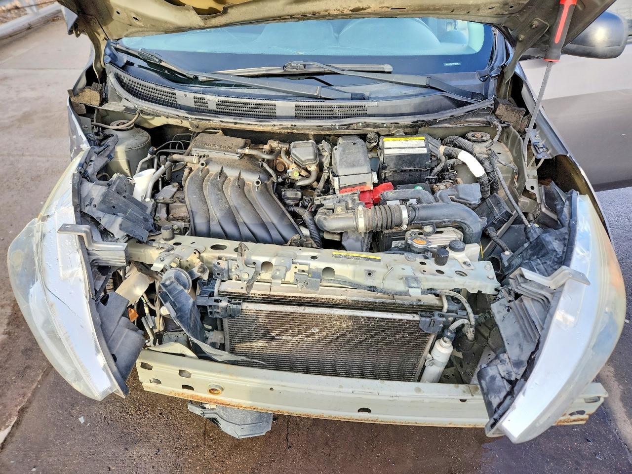 2015 NISSAN VERSA