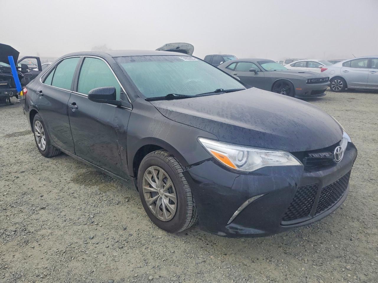 2017 TOYOTA CAMRY