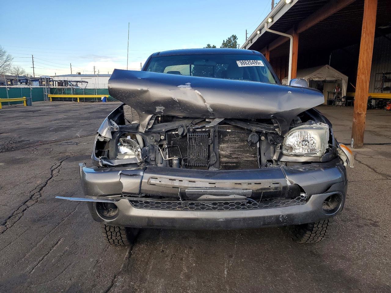 2005 TOYOTA TUNDRA