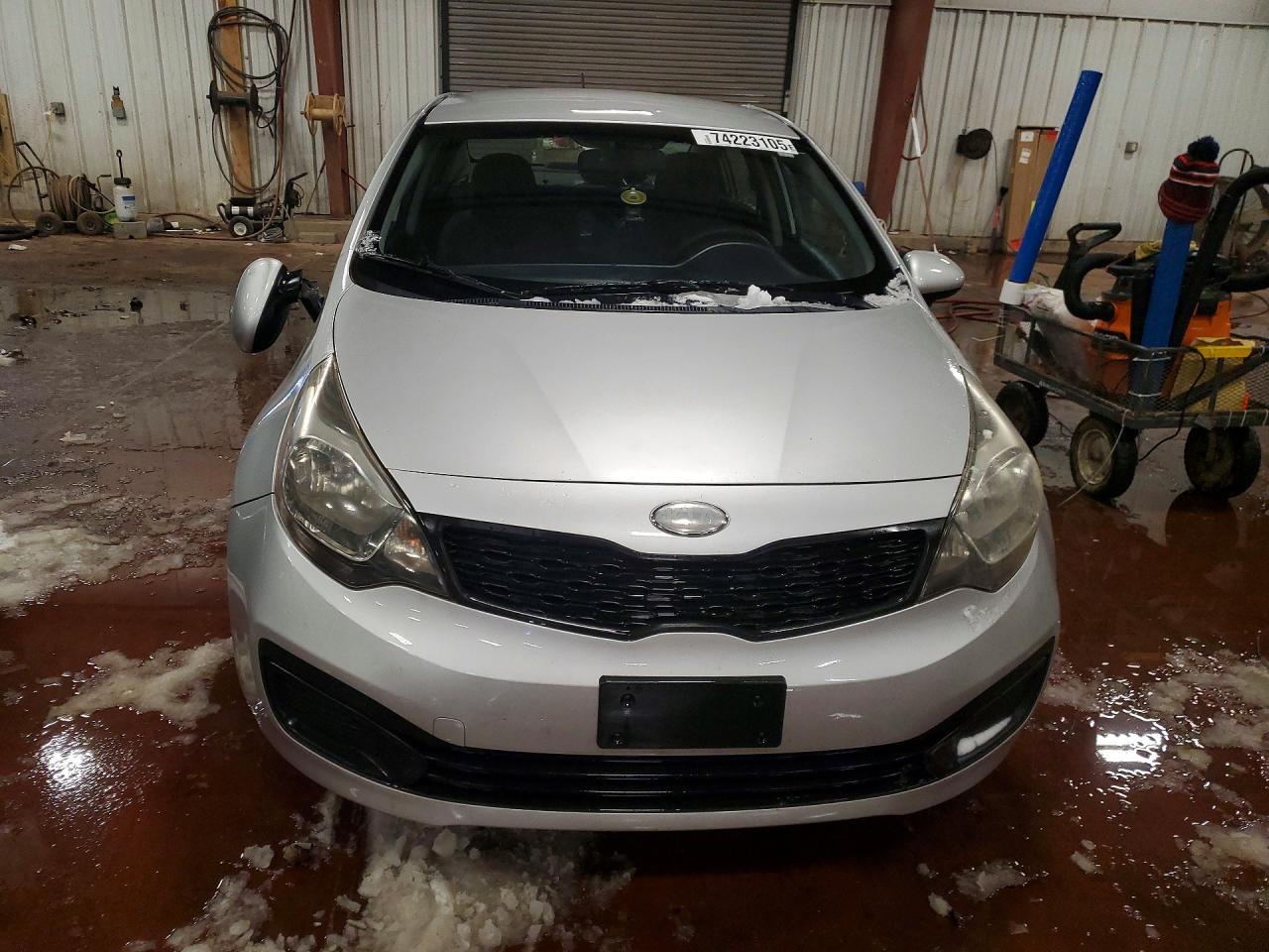 2013 KIA RIO