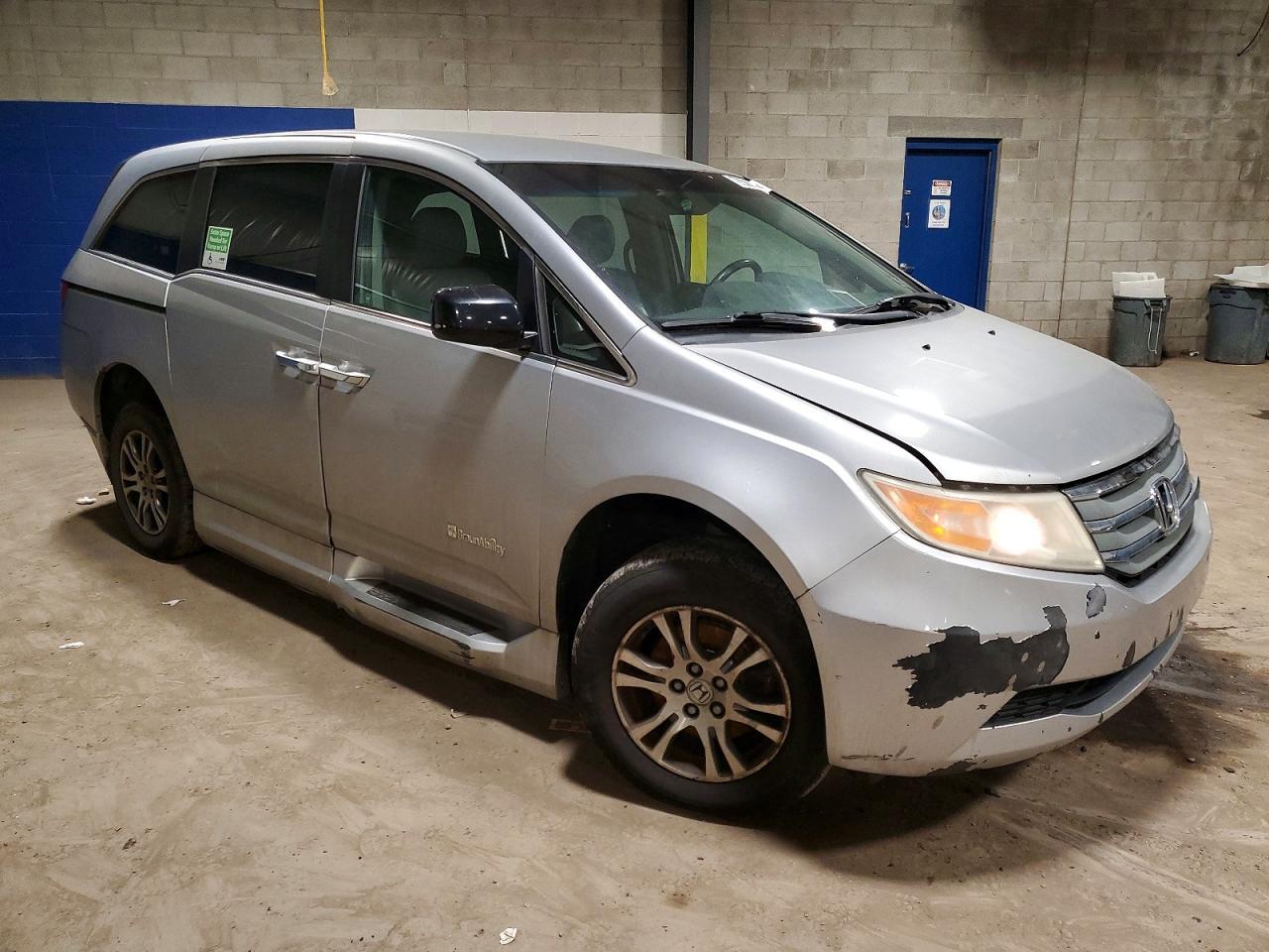 2011 HONDA ODYSSEY