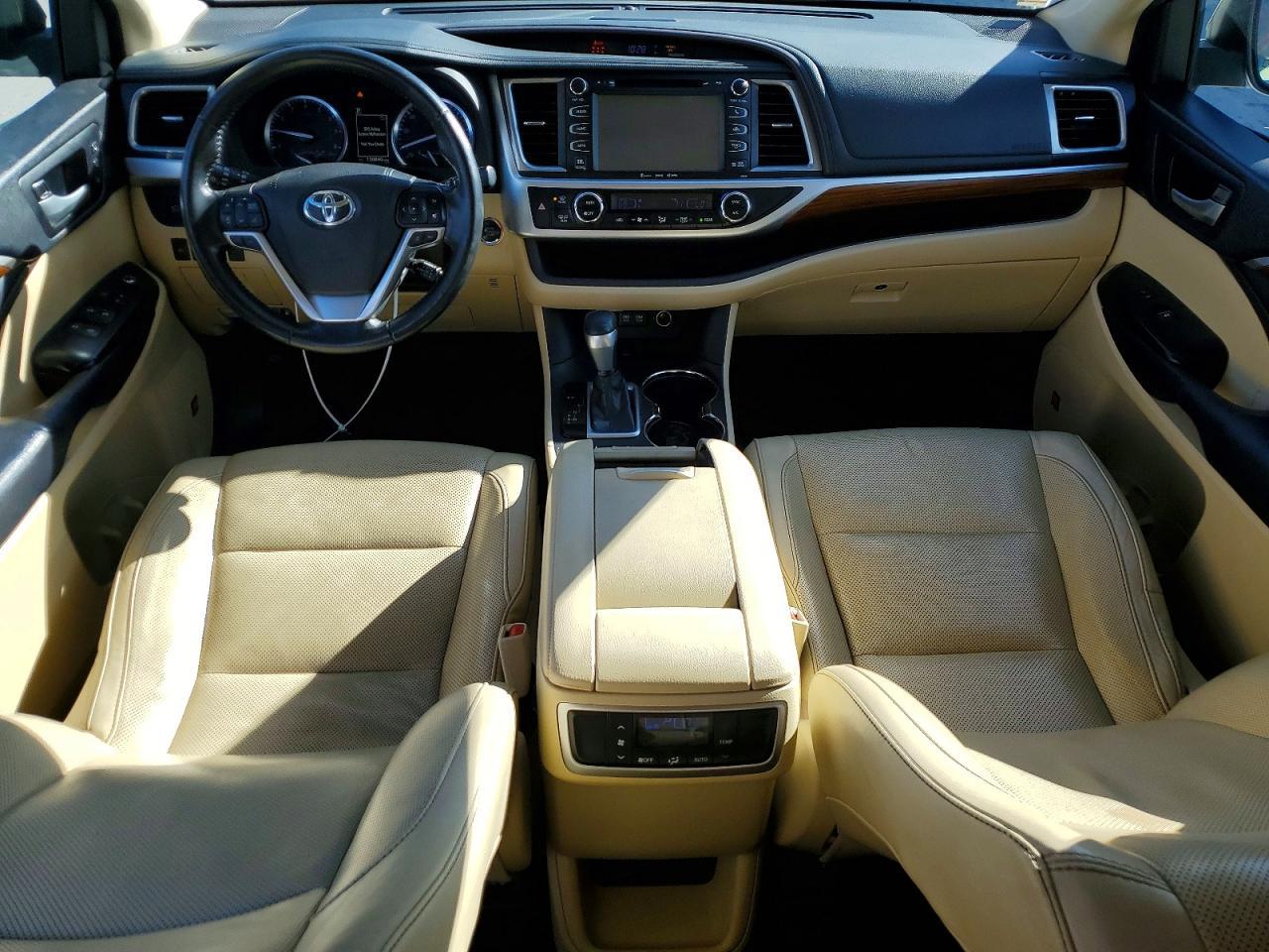 2018 TOYOTA HIGHLANDER