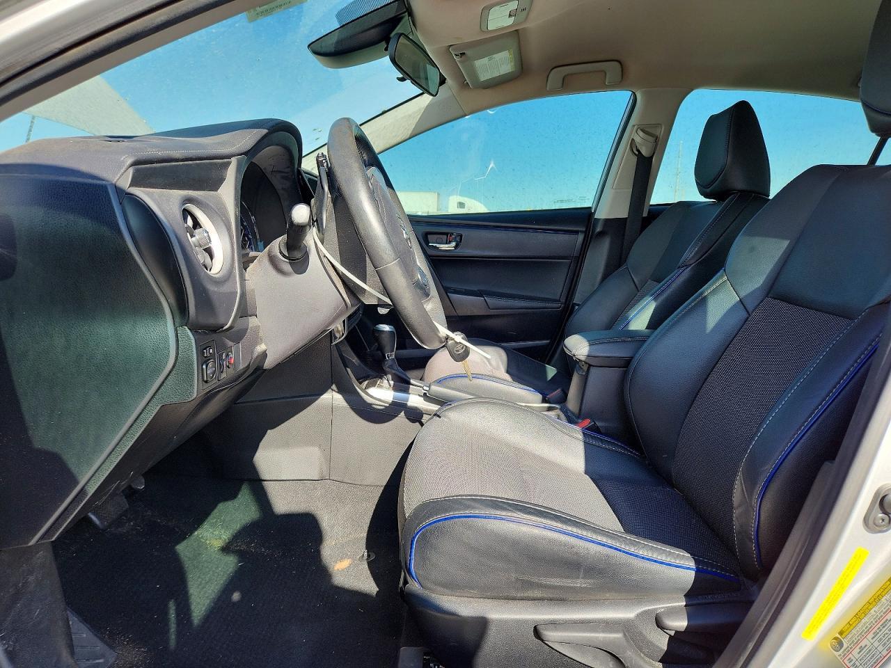 2017 TOYOTA COROLLA