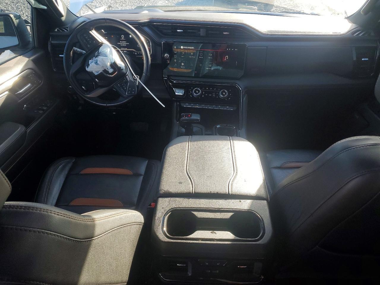 2023 GMC Sierra