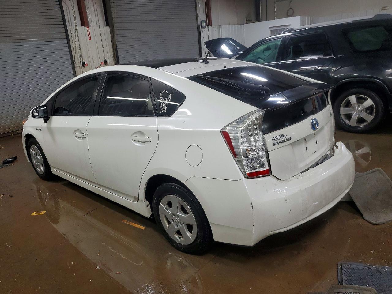 2010 TOYOTA PRIUS