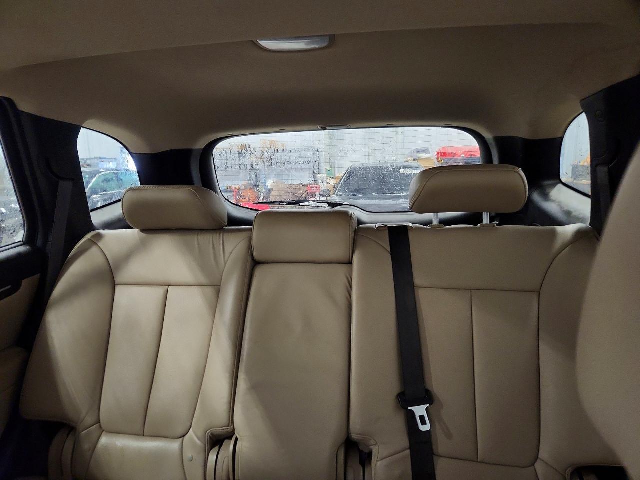 2011 HYUNDAI SANTA FE