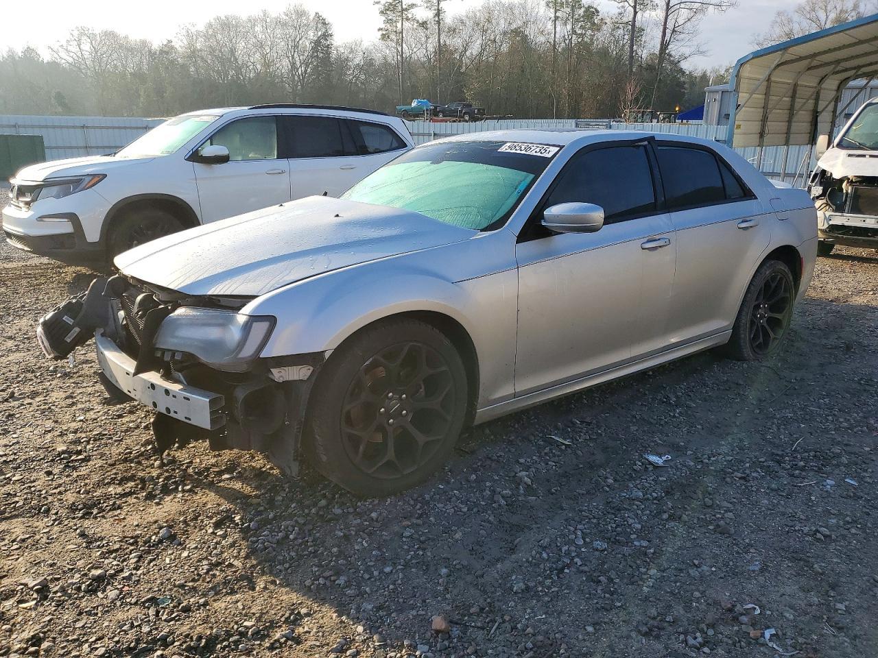 2019 CHRYSLER 300