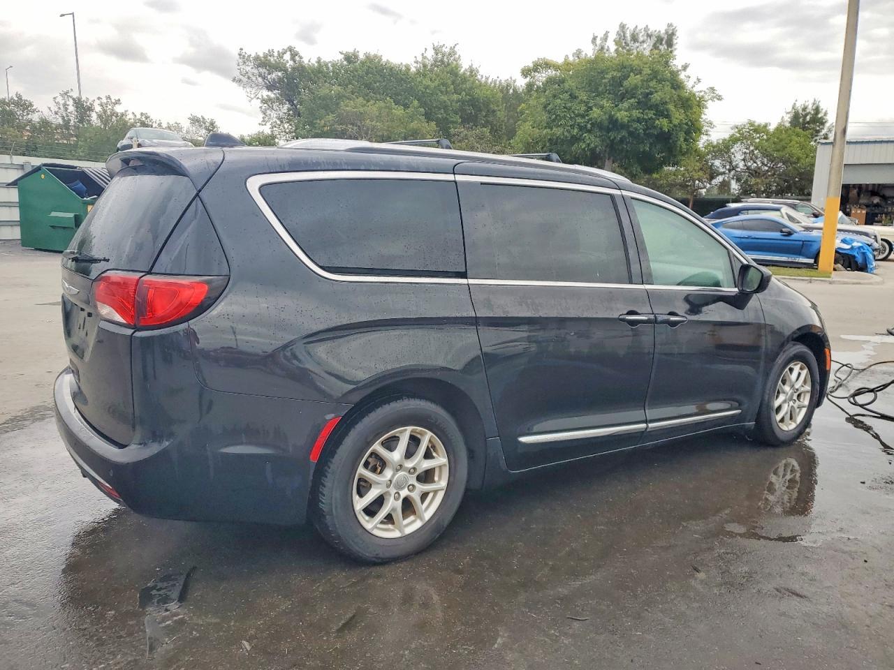 2020 CHRYSLER Pacifica