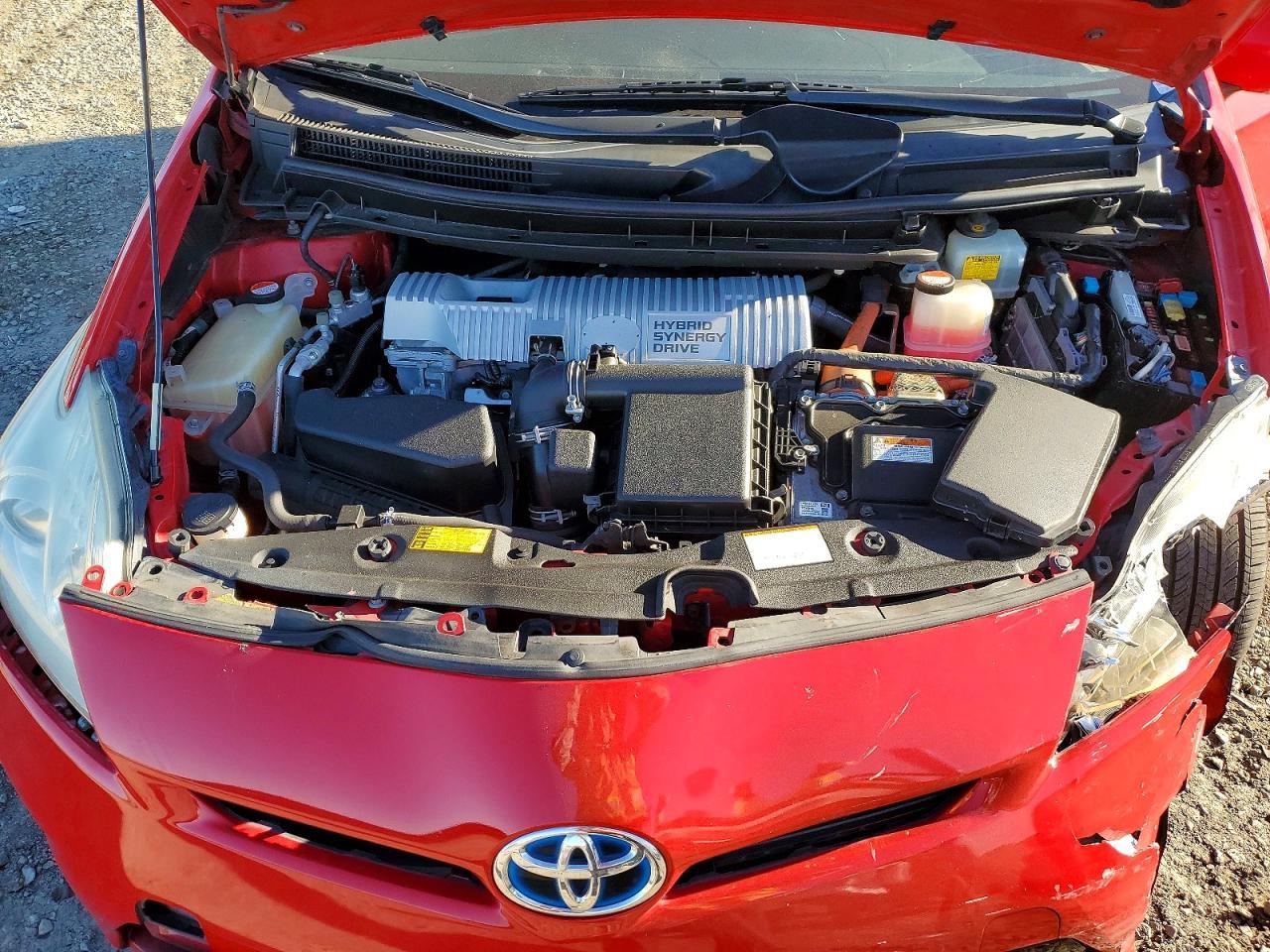 2015 TOYOTA PRIUS