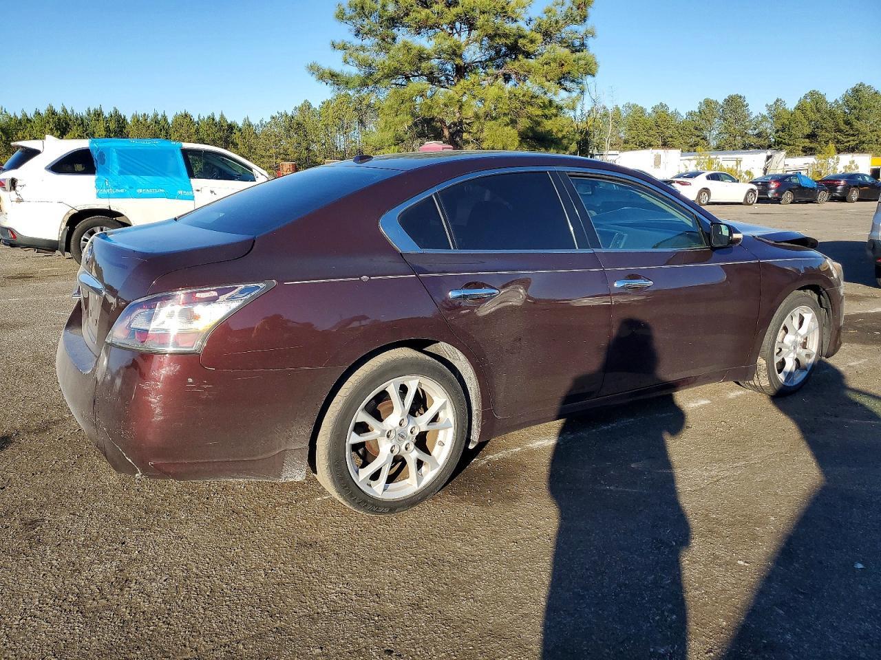 2014 NISSAN Maxima