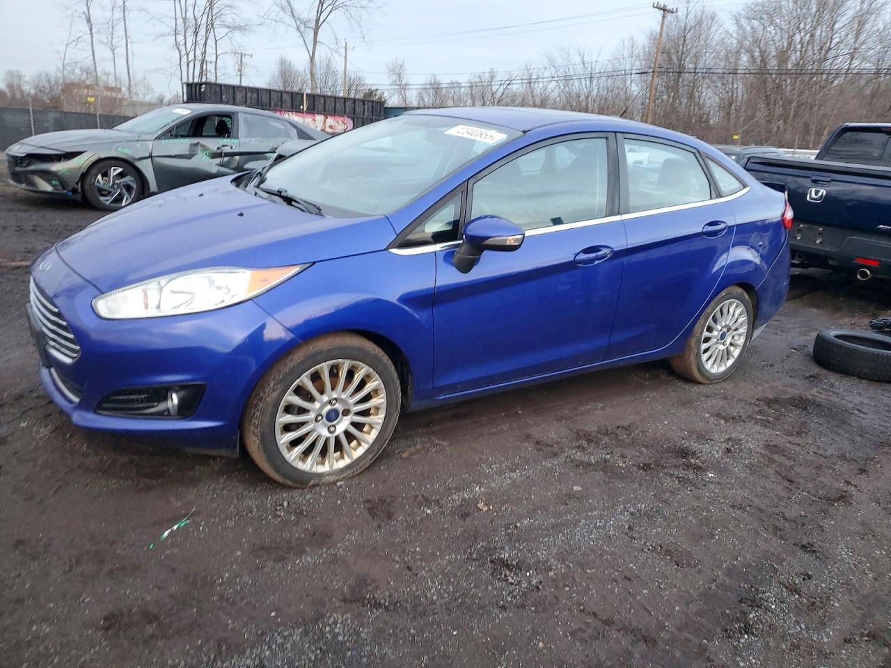 2014 FORD Fiesta