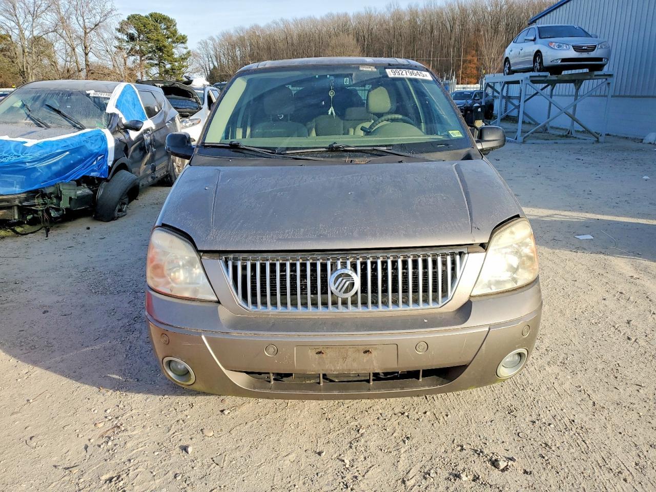 2005 MERCURY Monterey